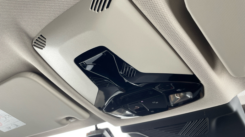 BMW X1 sDrive 20i MHT xLine 5dr Step Auto Petrol Estate